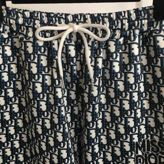 Костюм женский фото 8