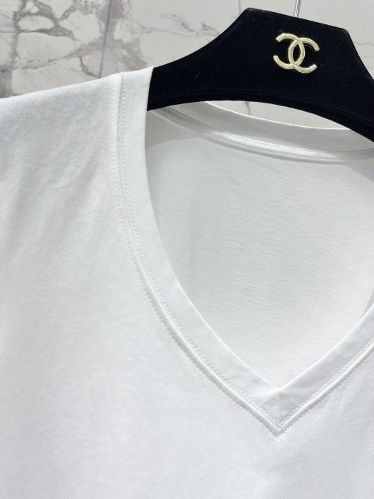 Футболка женская фото 3