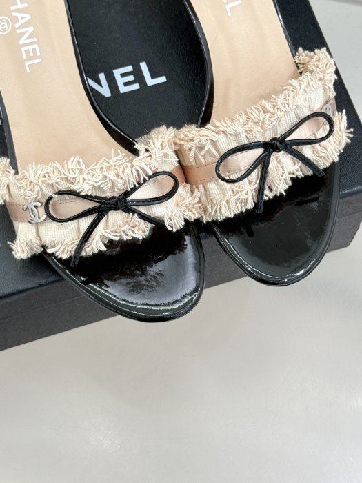 Босоножки фото 7