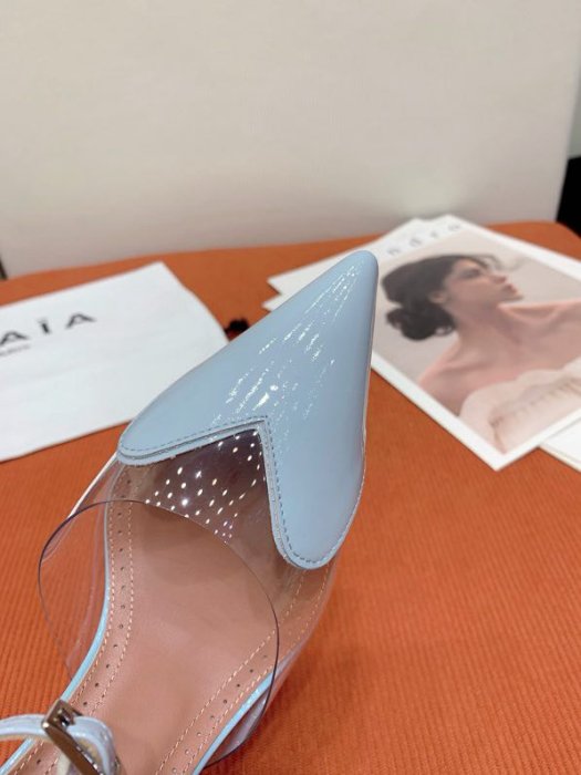 Босоножки фото 3