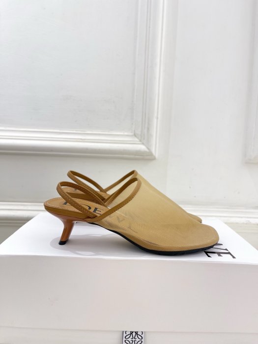 Босоножки фото 2