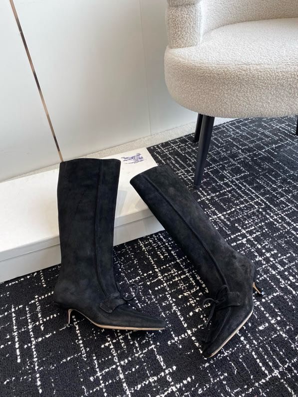 Boots women's leather on heel