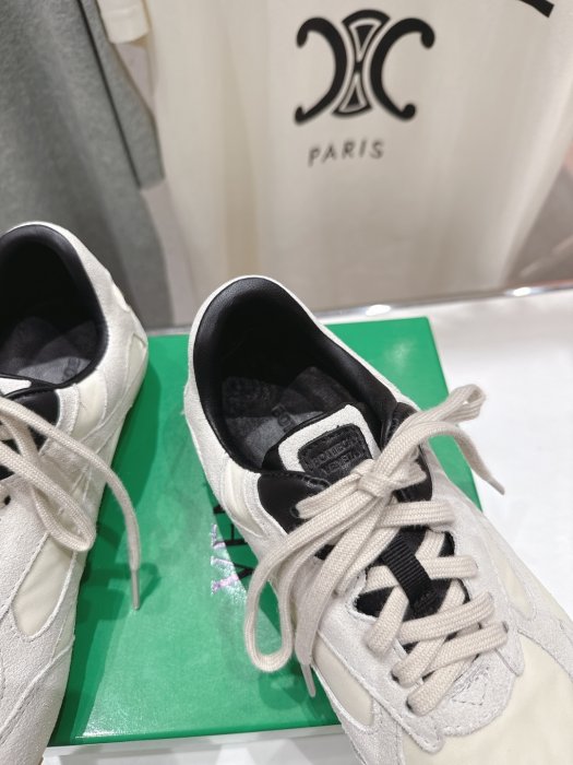 Кроссовки фото 6