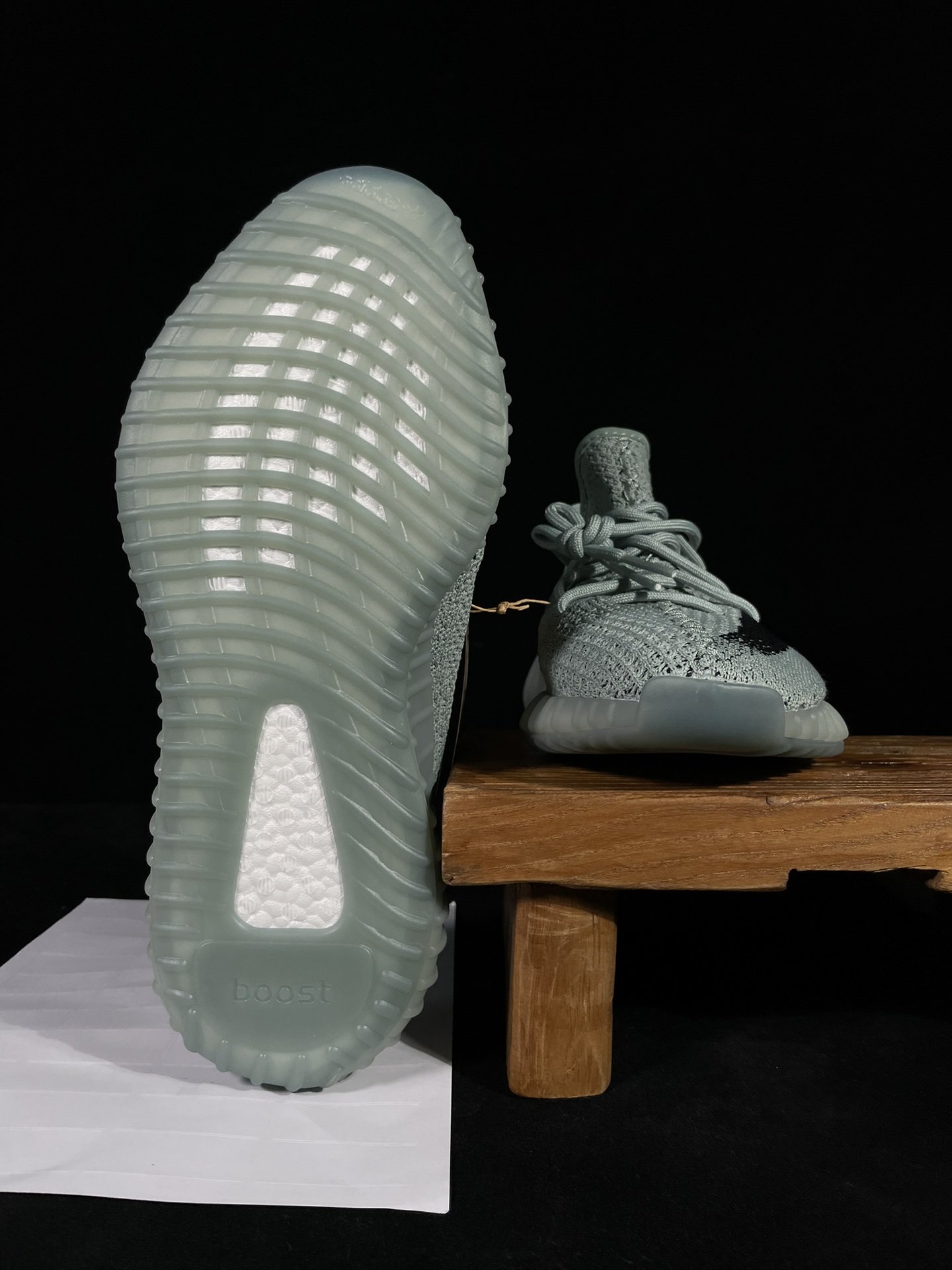 Кроссовки Yeezy 350 V2 HQ2060 фото 3