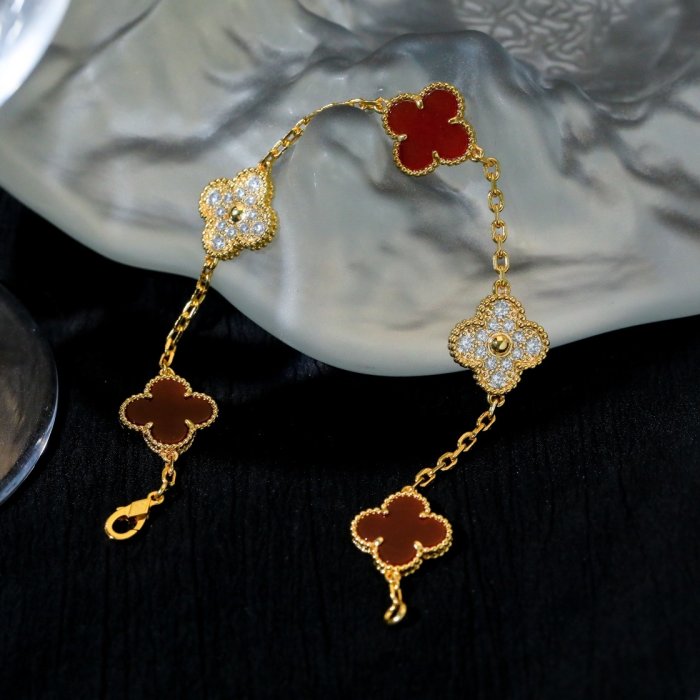 A bracelet фото 15