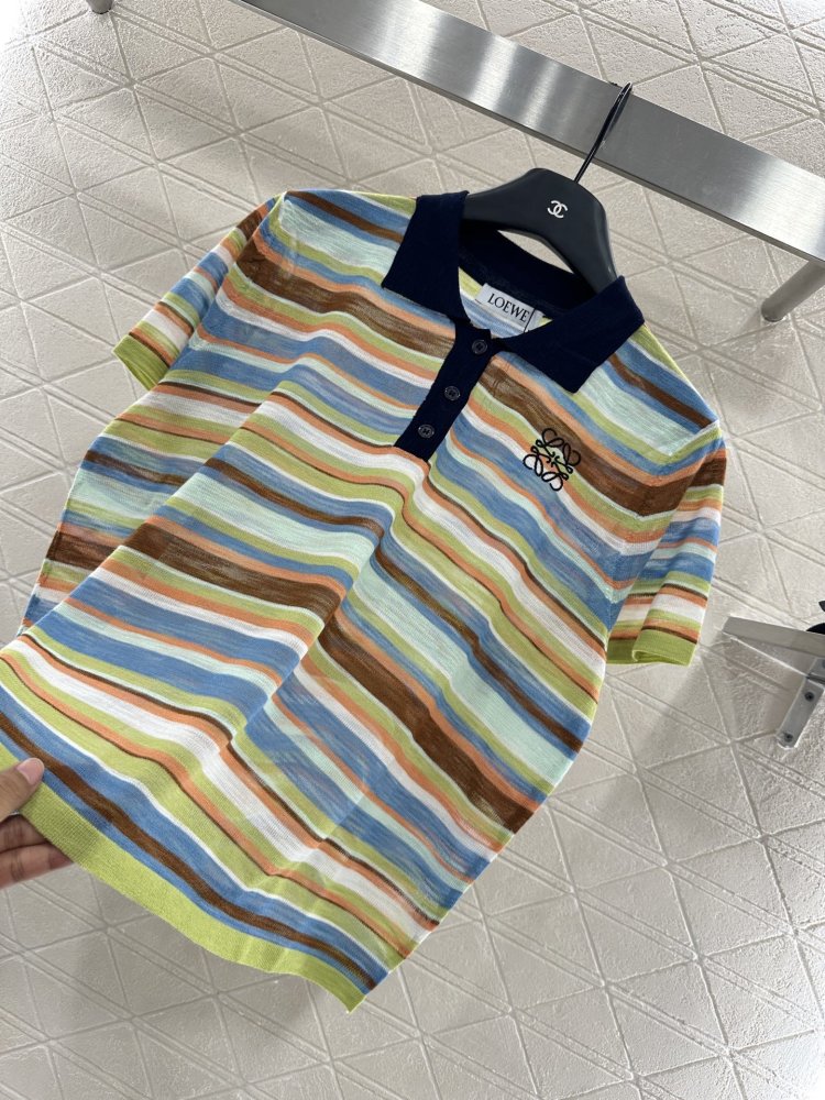 T-shirt women's фото 6