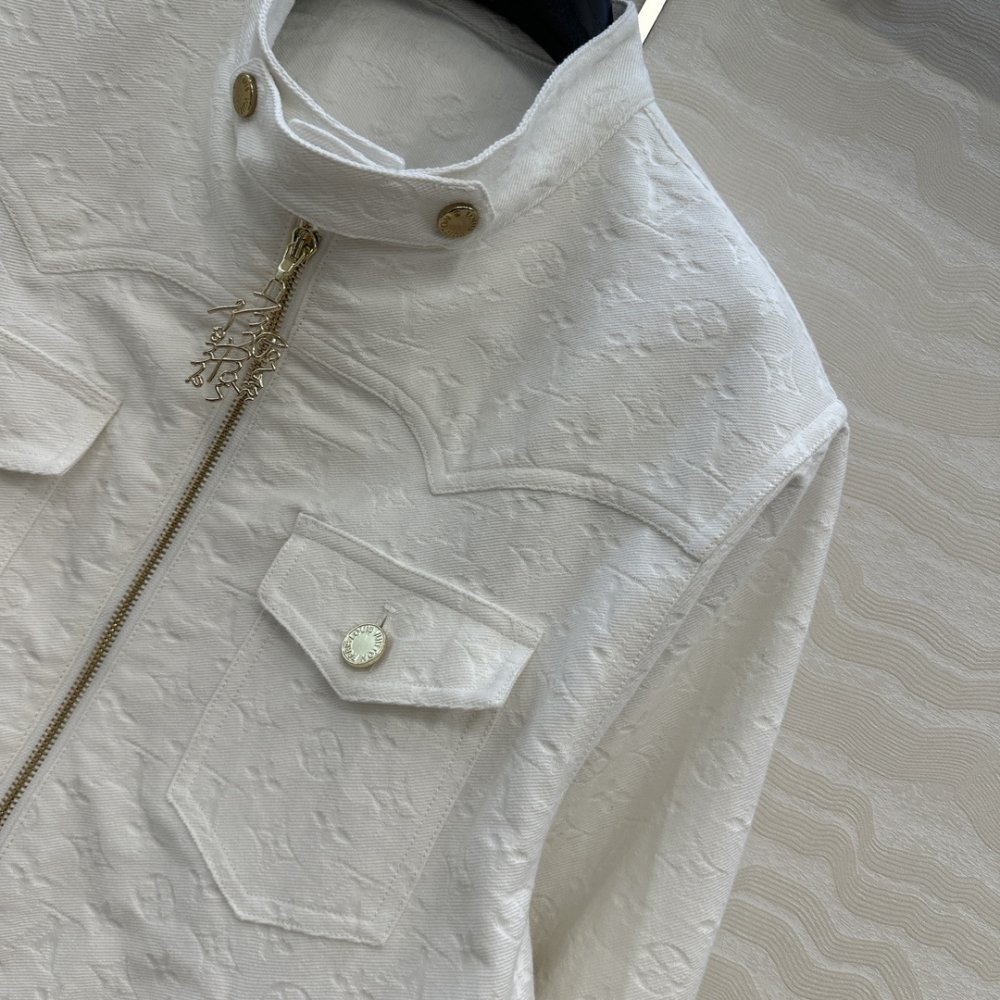 Куртка женская фото 3