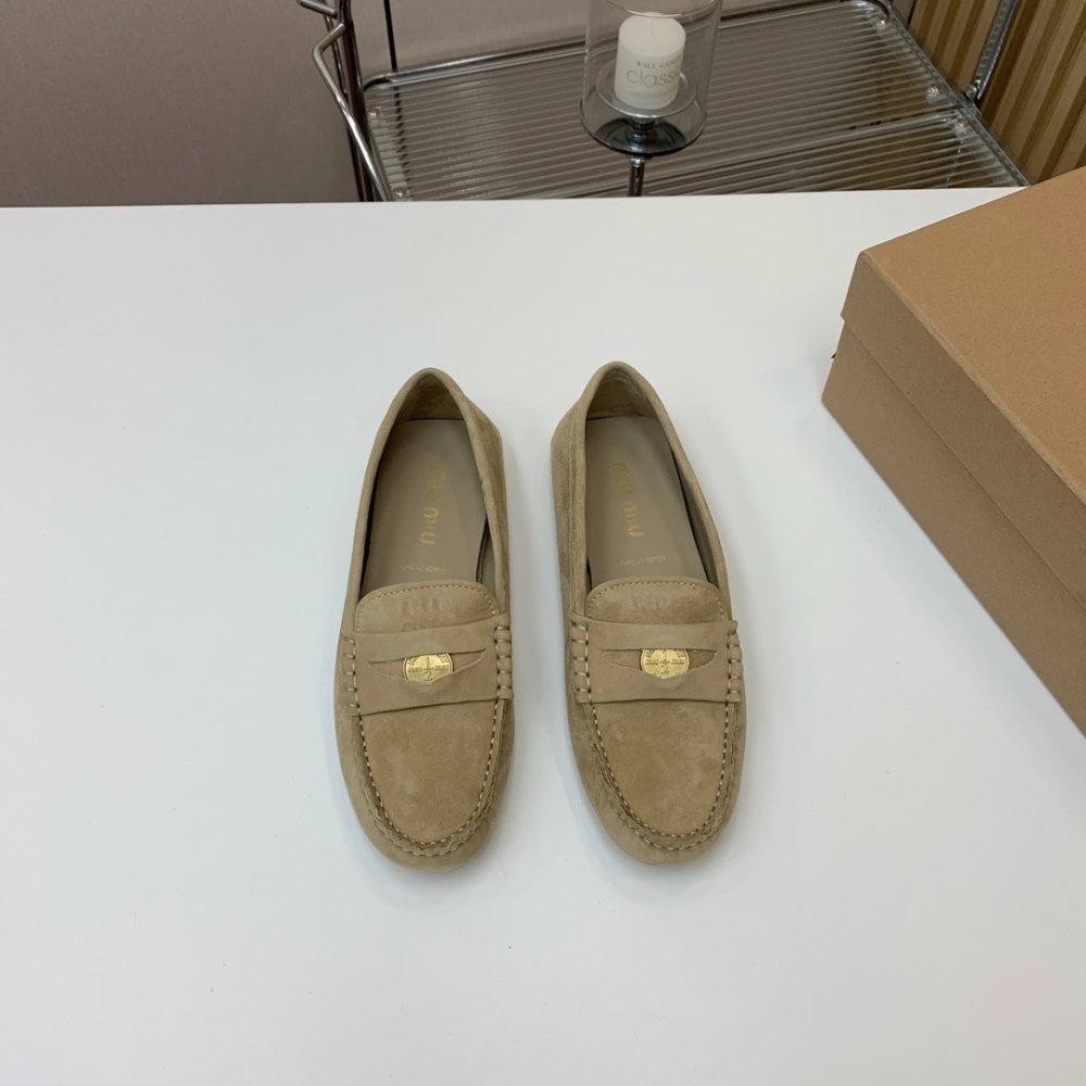 Лоферы женские фото 4