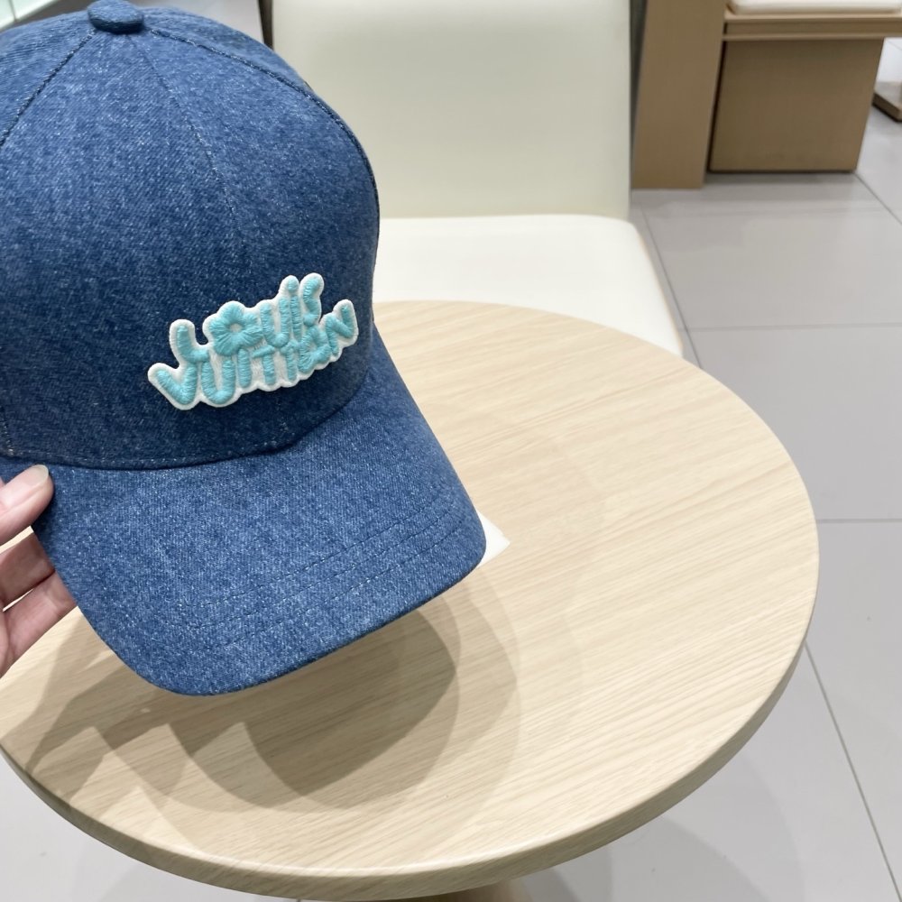 Кепка фото 4