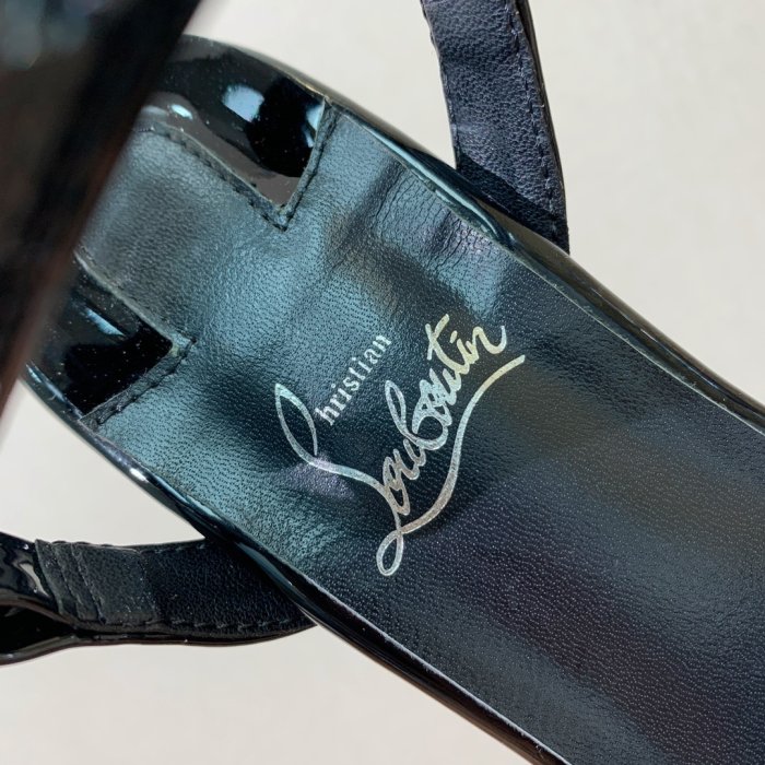 Босоножки фото 7