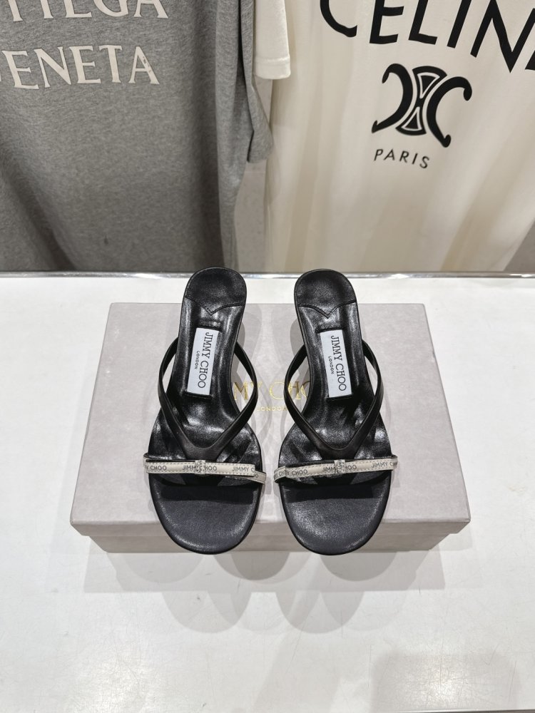 Шлепанцы женские