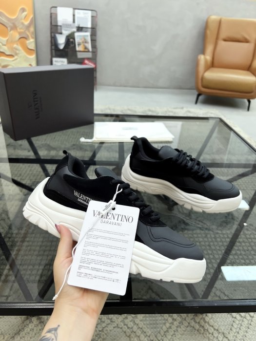 Кросівки чоловічі фото 4