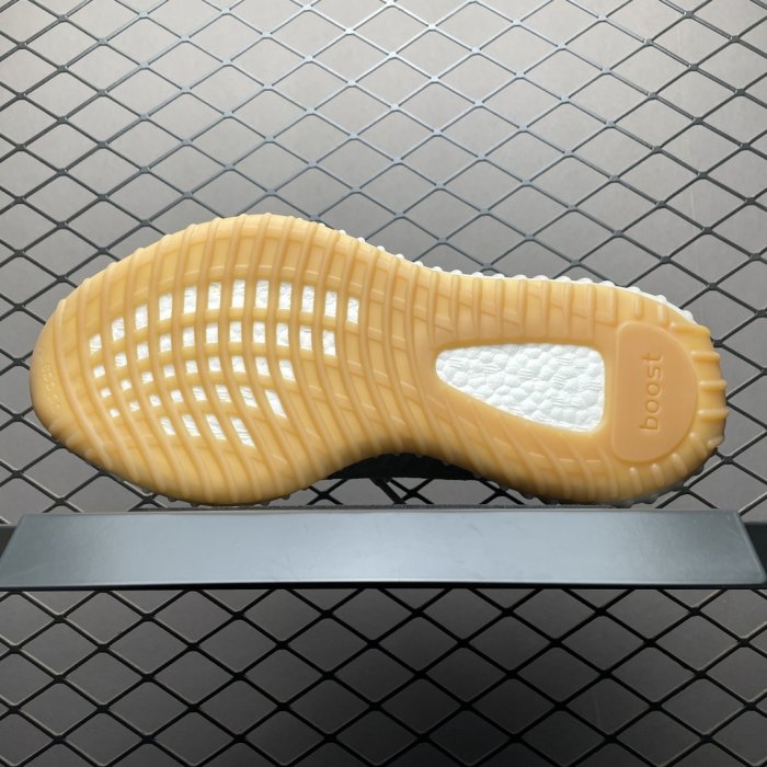 Кроссовки Yeezy Boost 350V2 фото 5