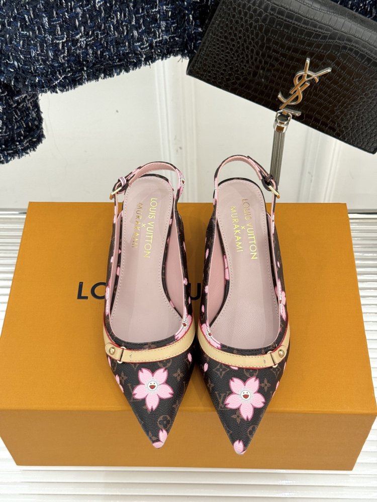 Босоножки фото 4