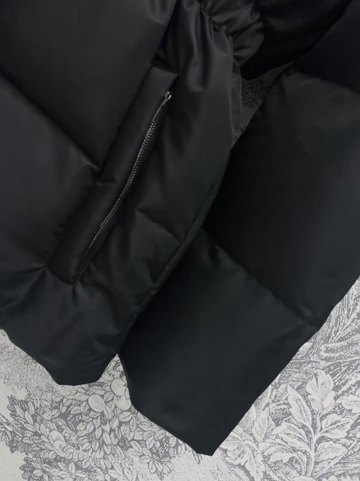 Down jacket фото 6