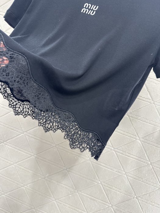 T-shirt women's фото 5