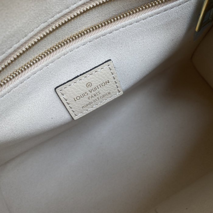 A bag women's ONTHEGO M45659 25 cm фото 9