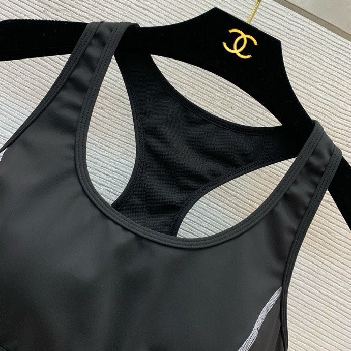 Costume female фото 6