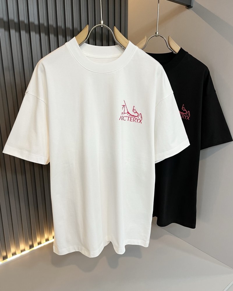 T-shirt men's фото 2