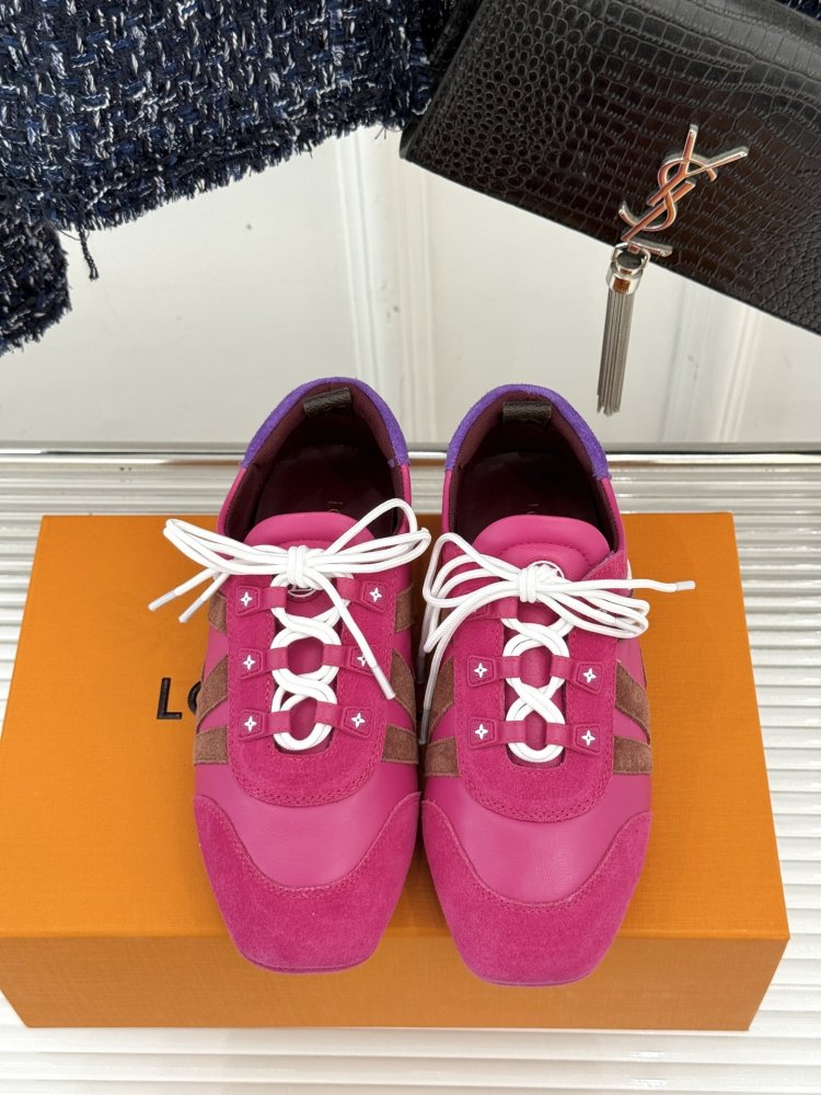 Кросівки жіночі фото 4