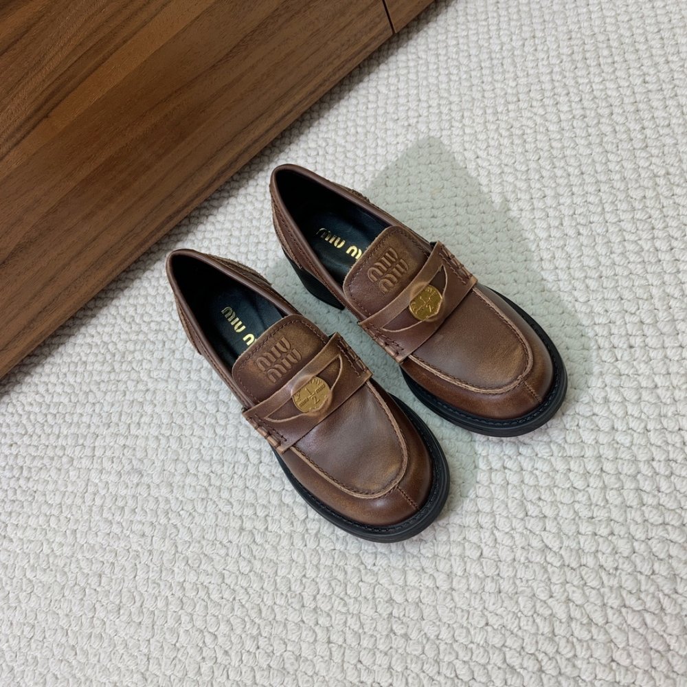 Лоферы женские фото 4