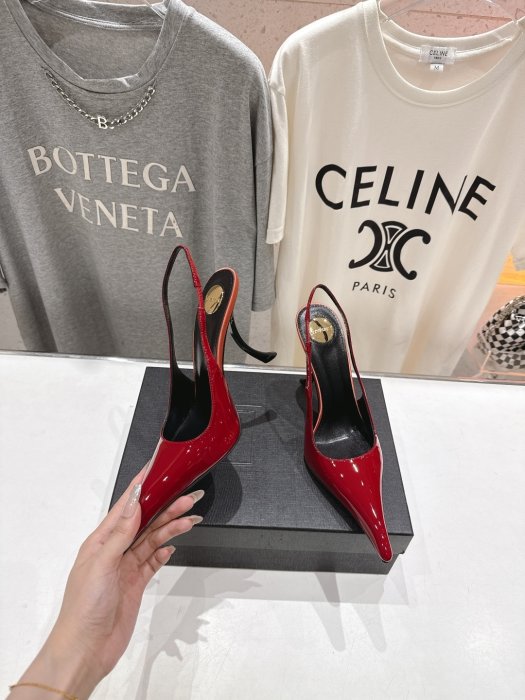 Босоножки фото 4