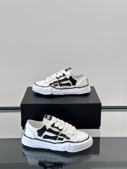 Кросівки чоловічі фото 4