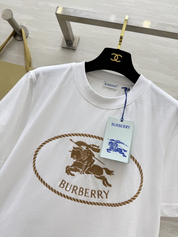 Футболка женская фото 5