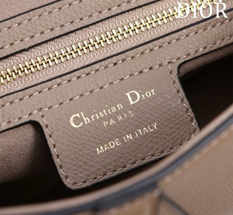 Сумка кожаная Dior Saddle 25 см фото 7