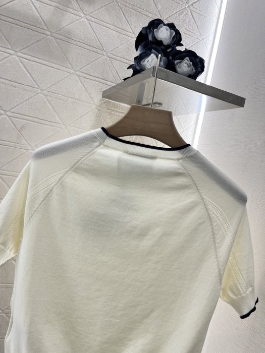 Футболка женская фото 4