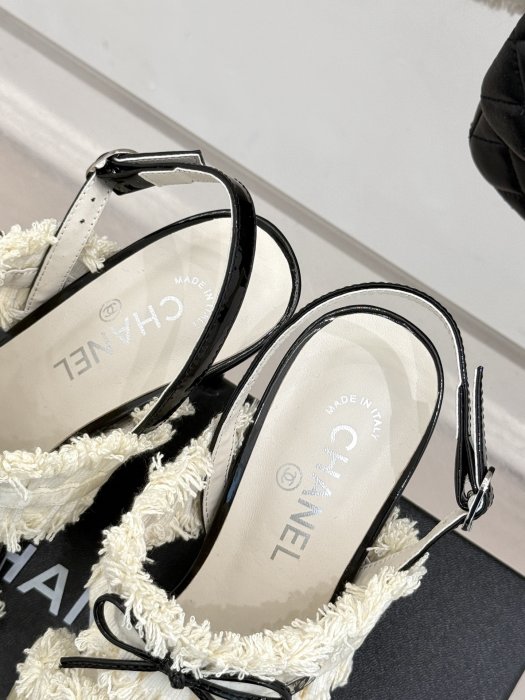 Босоножки фото 8