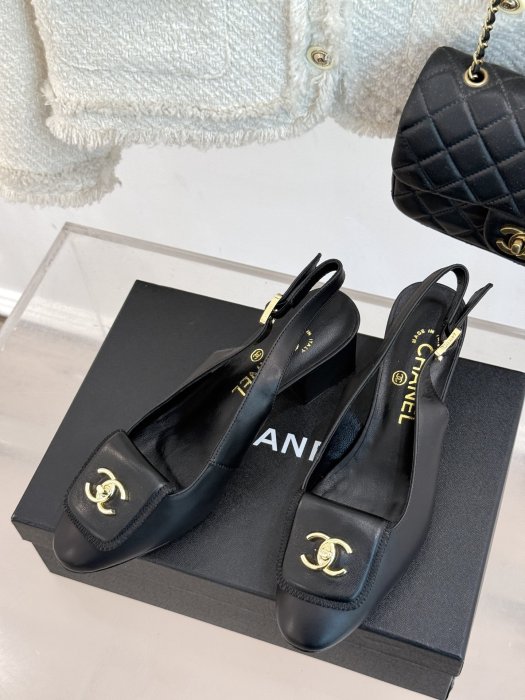 Босоножки фото 2