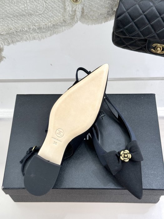 Босоножки фото 9