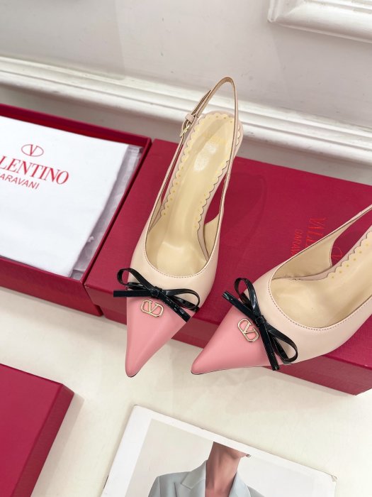 Босоножки фото 6