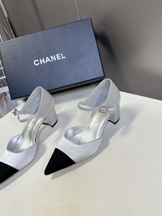 Туфли женские фото 3