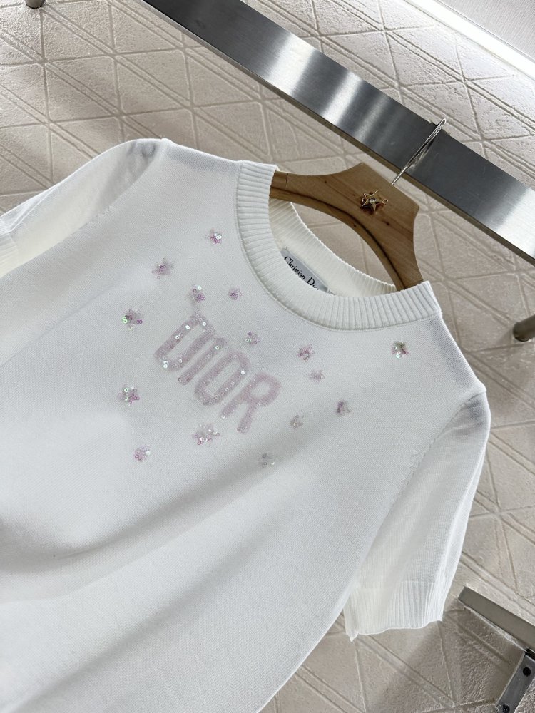 Футболка жіноча фото 8