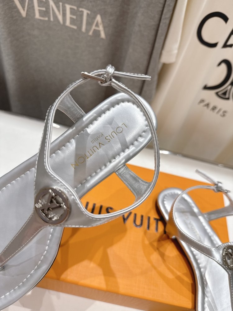 Sandals women's фото 6