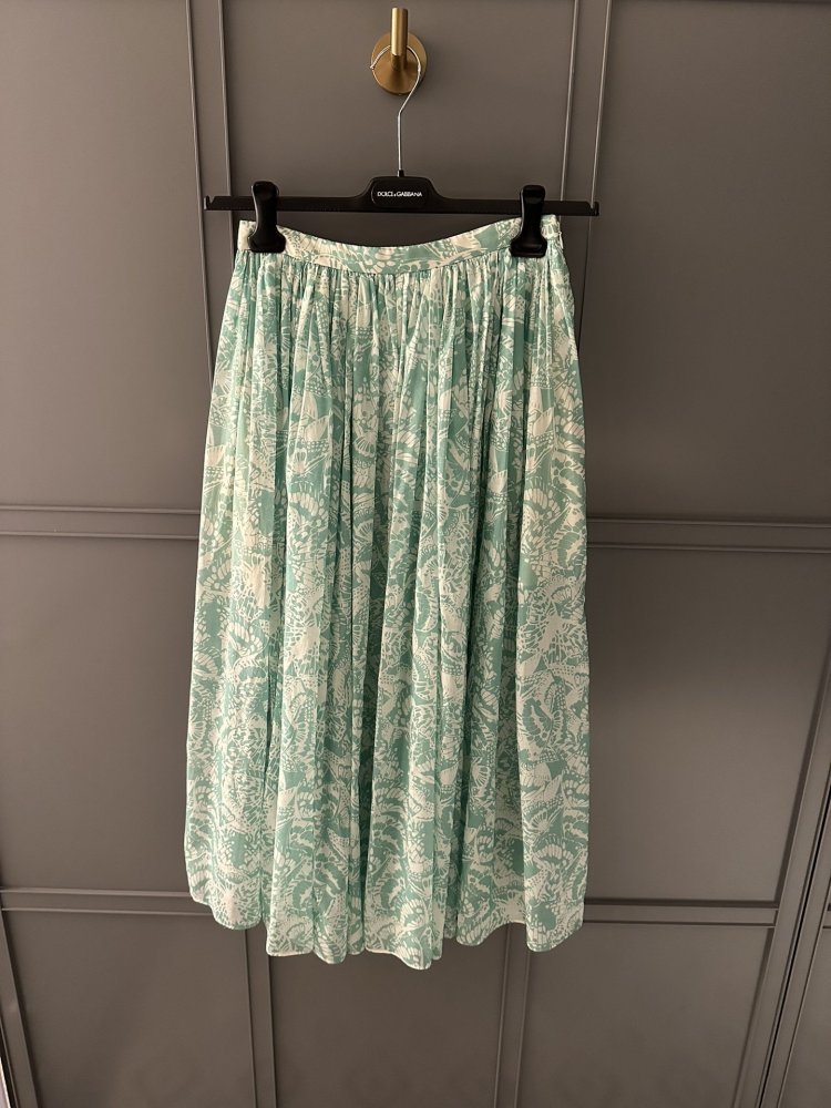 Skirt silk