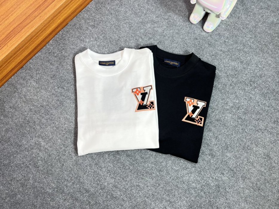 T-shirt men's фото 2