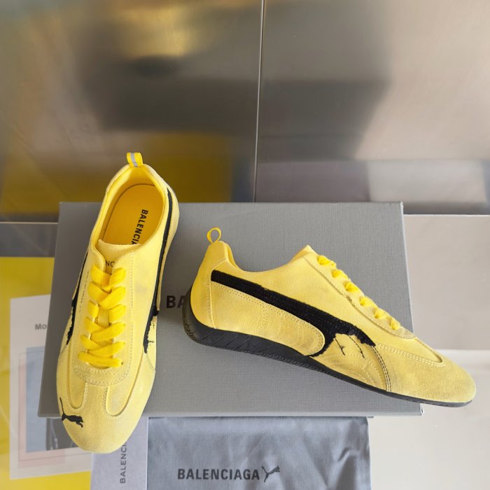 Кроссовки Balenciaga PUMA Ultrasoft Speedcat фото 3