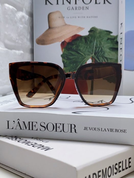 Окуляри сонцезахисні фото 2