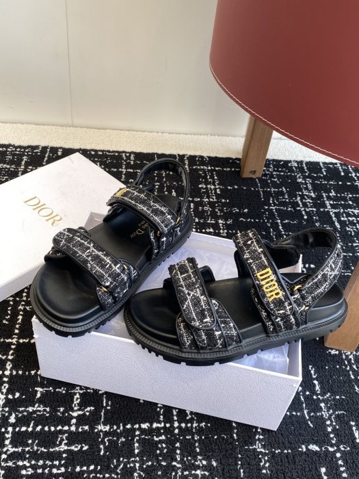 Sandals women's фото 3