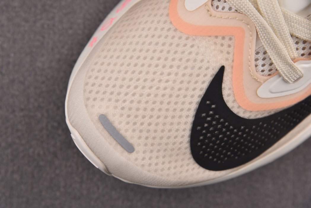 Кроссовки Zoom Fly 6 Pale Ivory Crimson фото 8