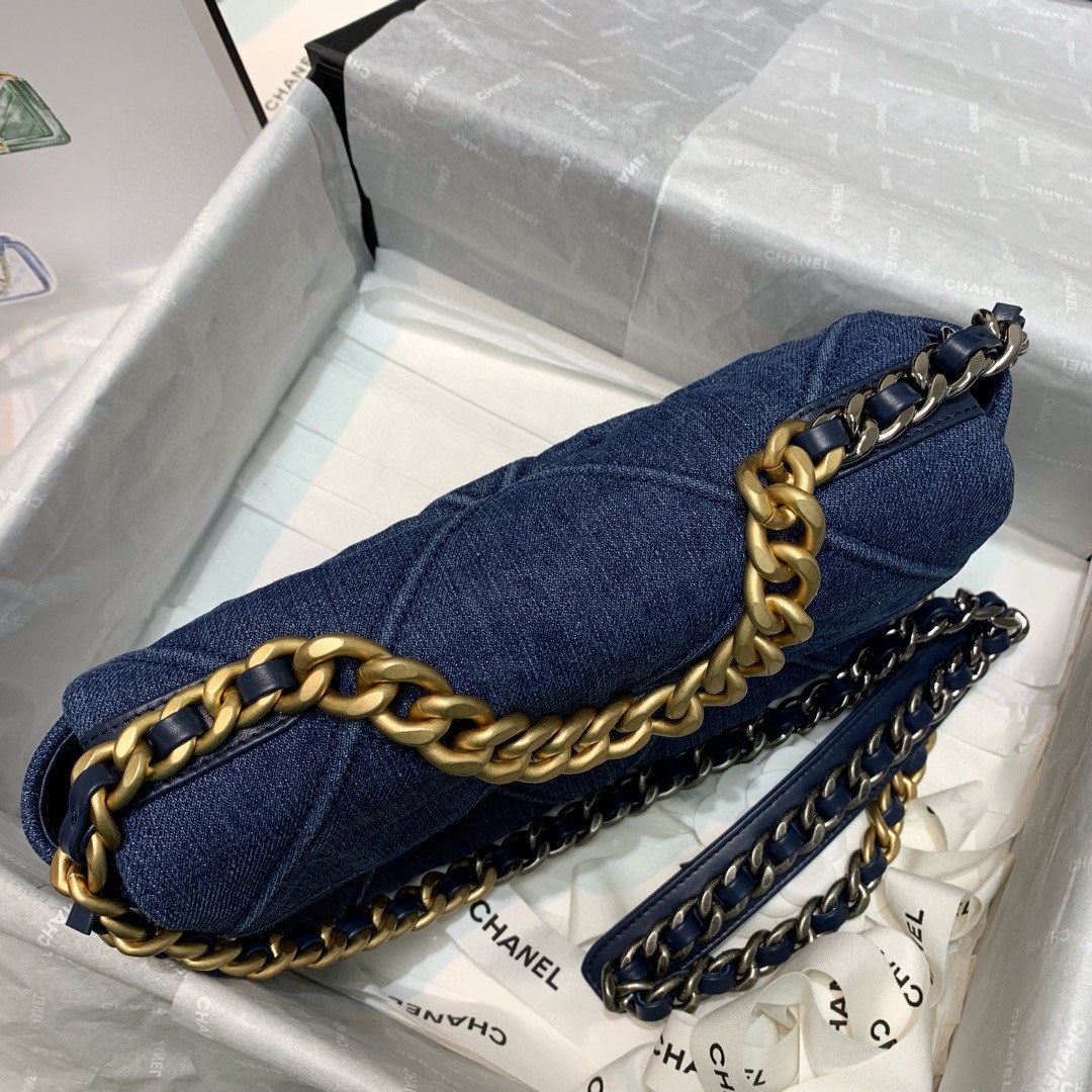 Сумка CHANEL 19 Hand Chain Shoulder Bag AS1160 26 см фото 4