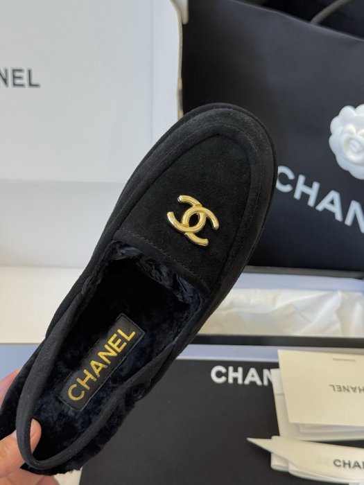 Туфлі жіночі фото 6