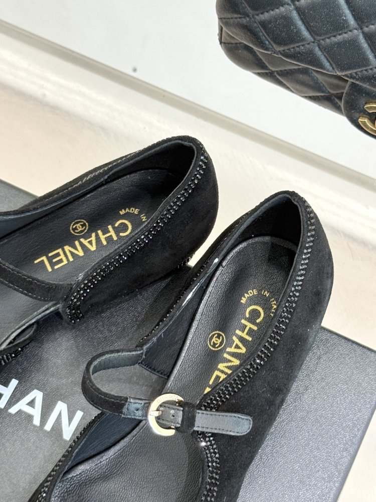 Туфли женские фото 8