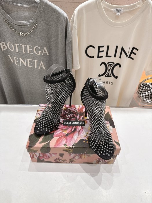 Босоніжки фото 2