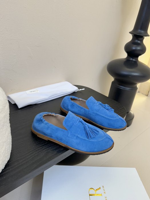 Лоферы женские фото 2