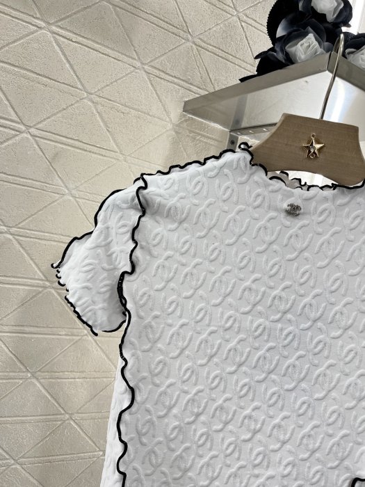 Футболка женская фото 5