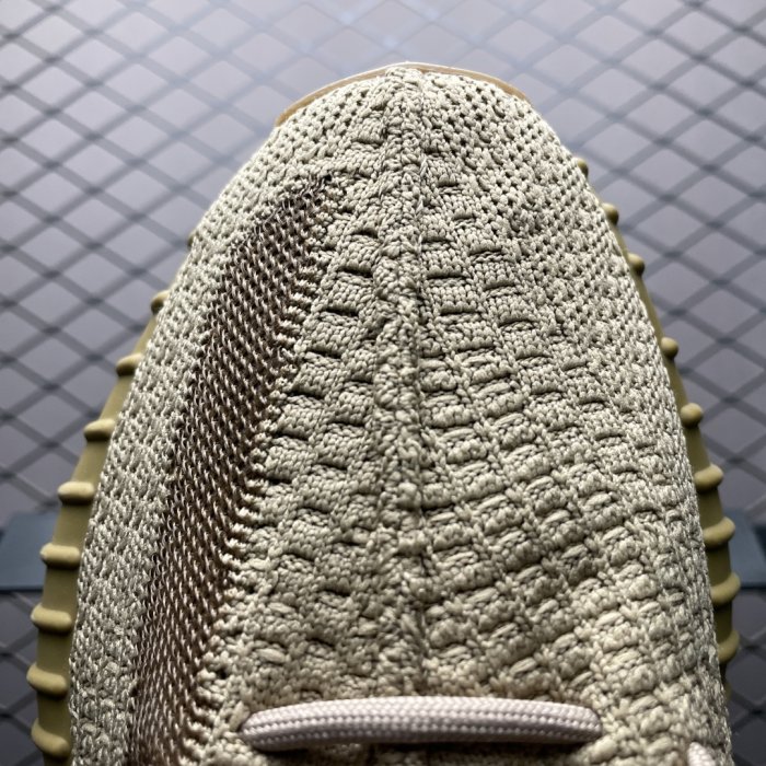 Кроссовки Yeezy Boost 350V2 фото 7